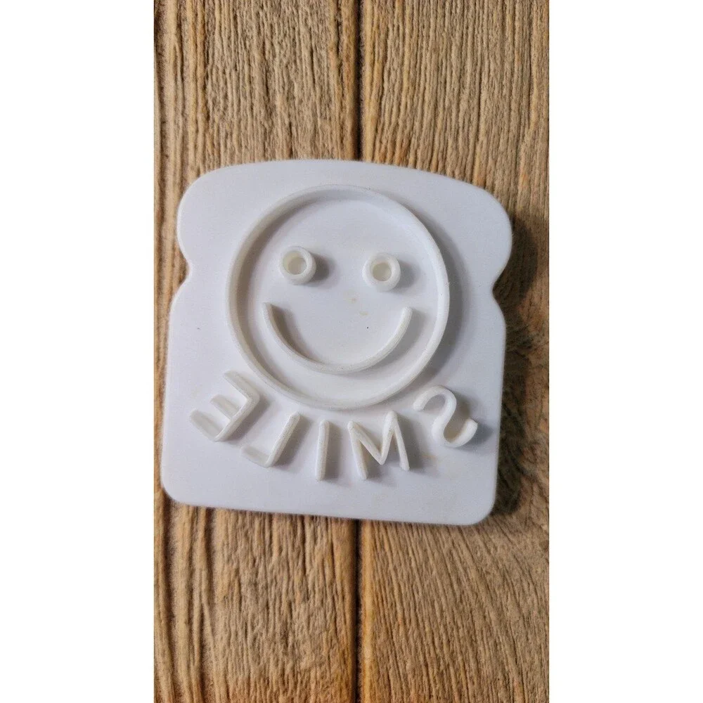 Add a touch of Disney magic to your breakfast with this Goofy I Love You Smile